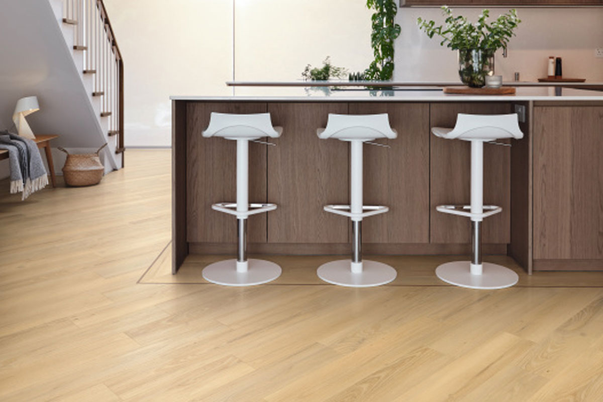 Karndean Knight Tile Wells Acacia Gluedown LVT KP160