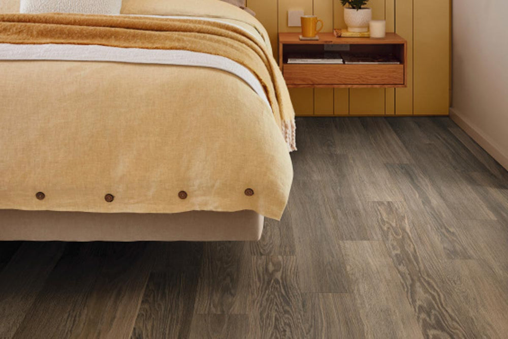 Karndean Knight Tile Cocoa Limed Oak Gluedown LVT KP165