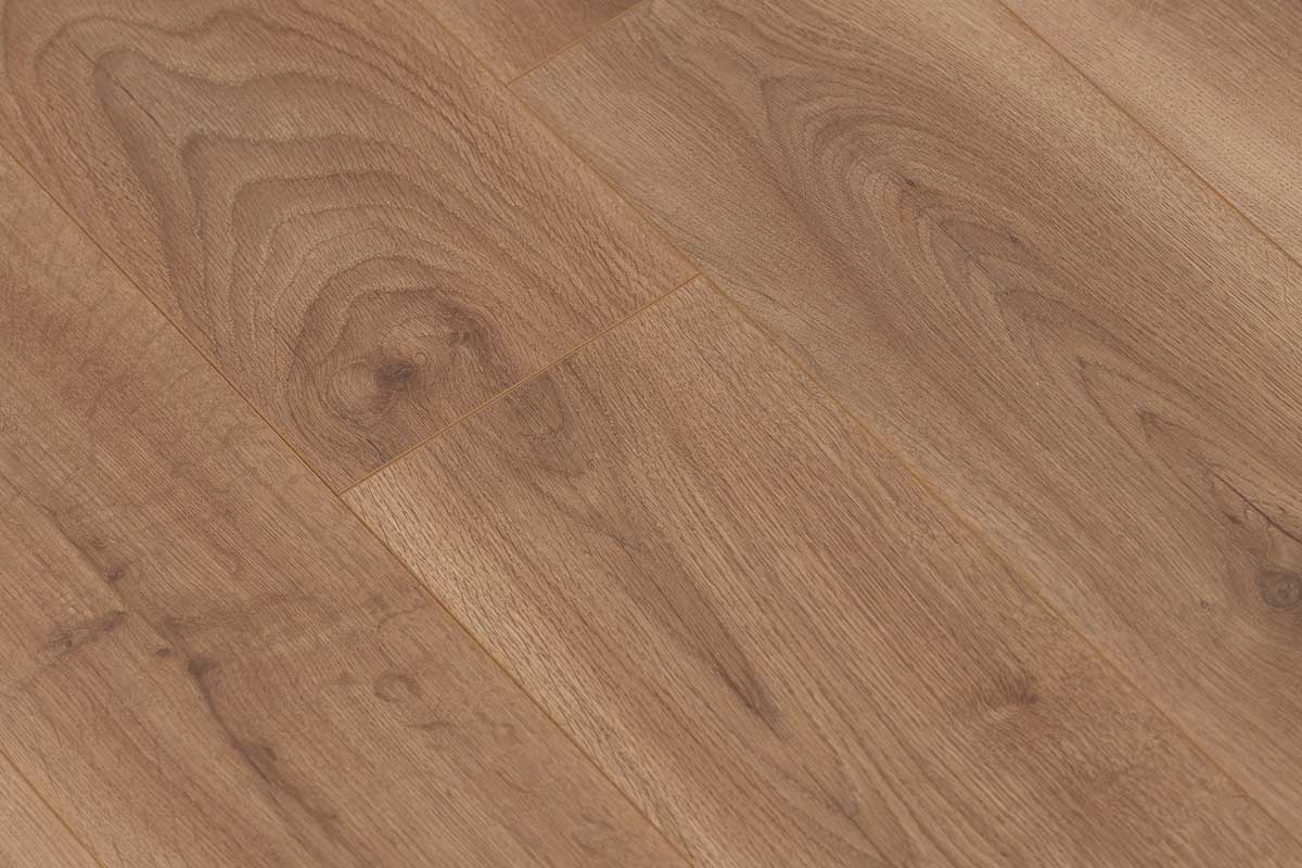 Series Woods 10mm Laminate Flooring Golden Oak LAM-SE-10-733