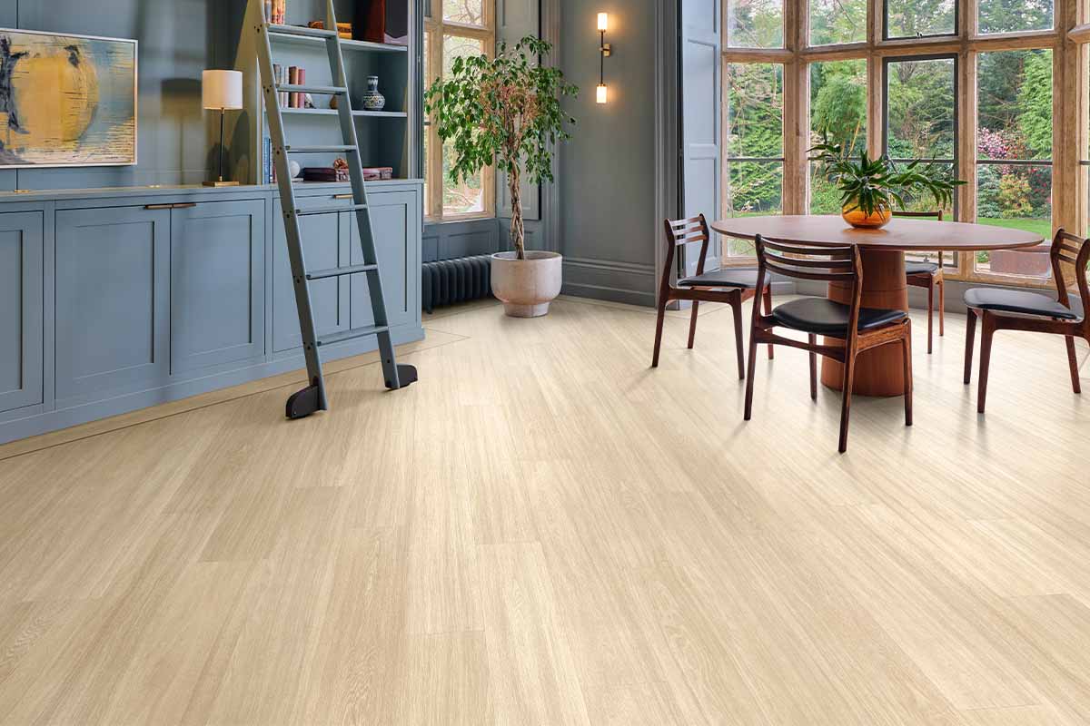 Karndean Van Gogh Plank VGW149T Linen Prime Oak Gluedown