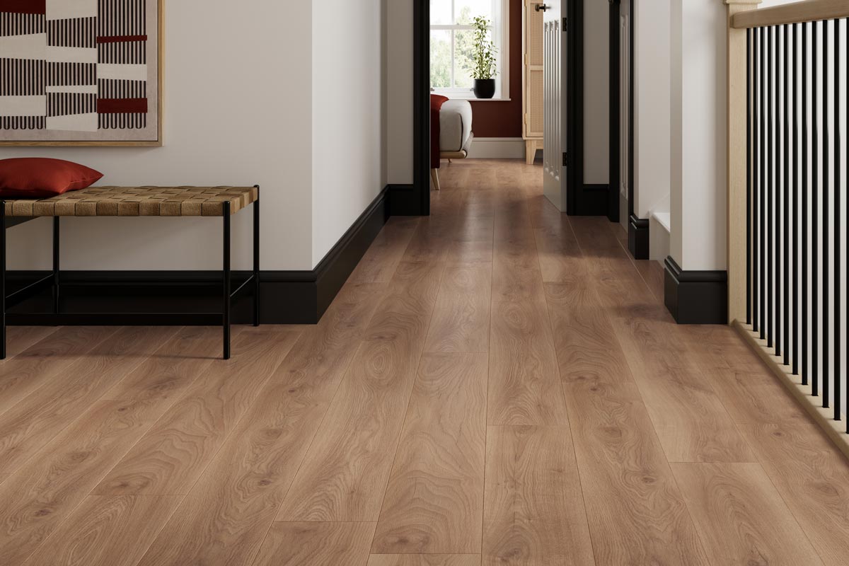 Series Woods 10mm Laminate Flooring Golden Oak LAM-SE-10-733