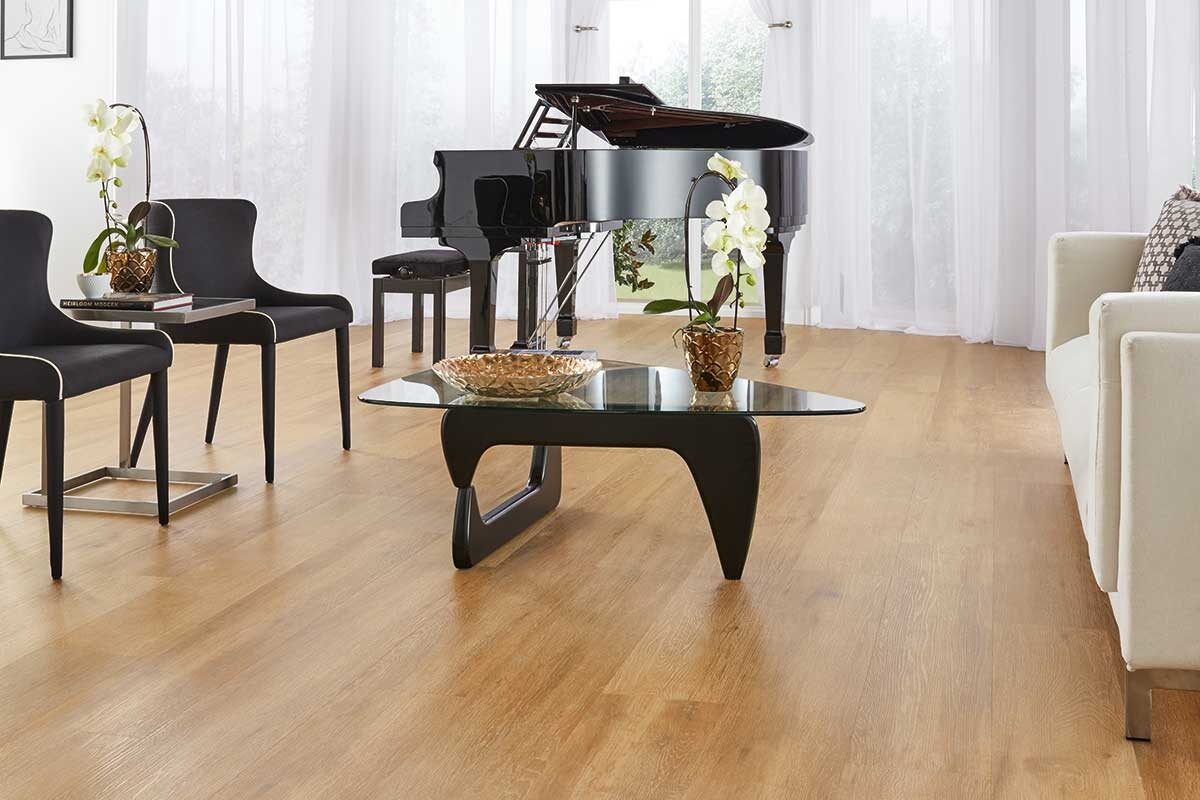Karndean Van Gogh Baltic Limed Oak Rigid Core LVT Flooring RKP8111