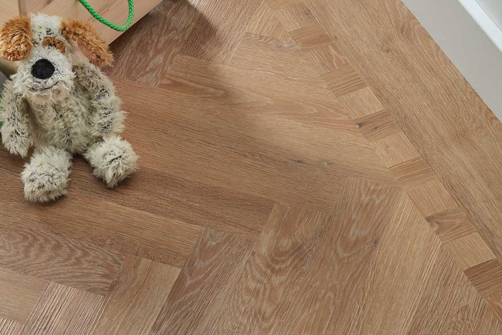 Karndean Knight Tile Pale Limed Oak Gluedown Herringbone SM-KP94