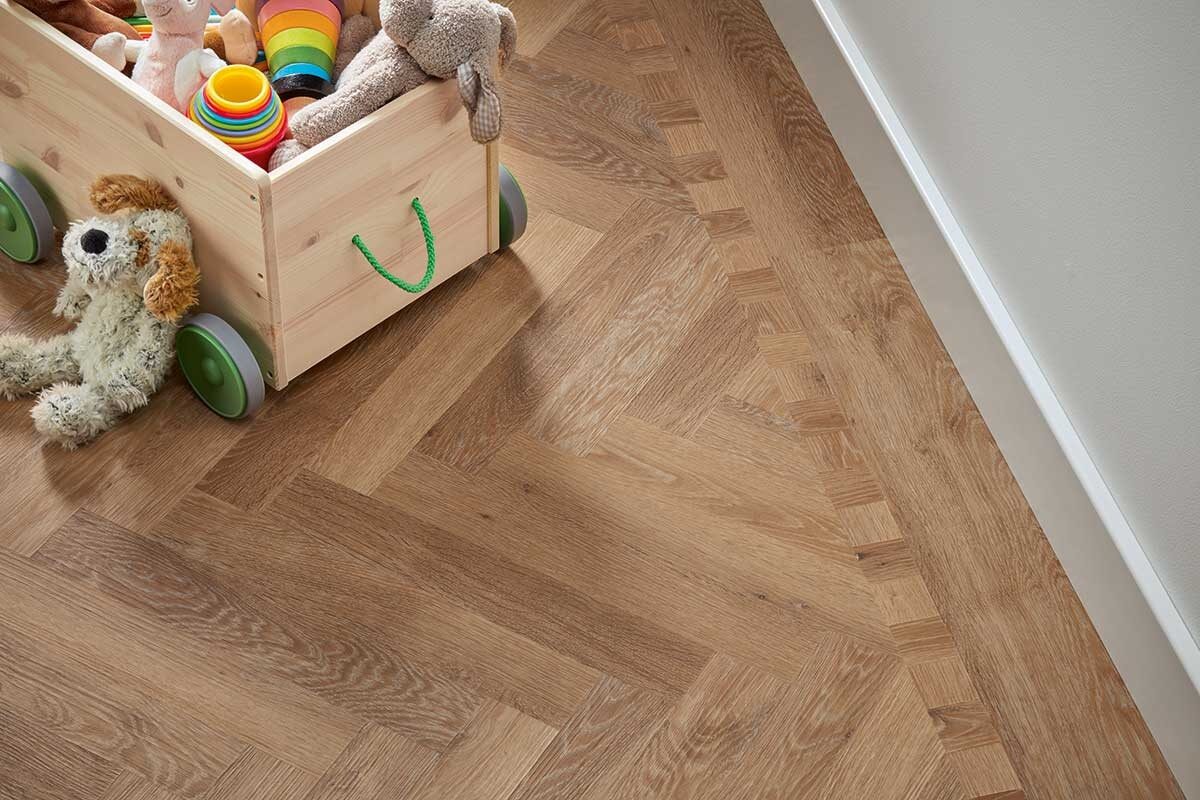 Karndean Knight Tile Pale Limed Oak Gluedown Herringbone