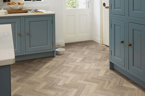 Polyflor Colonia PUR Bloomfield Oak Small Parquet Gluedown LVT