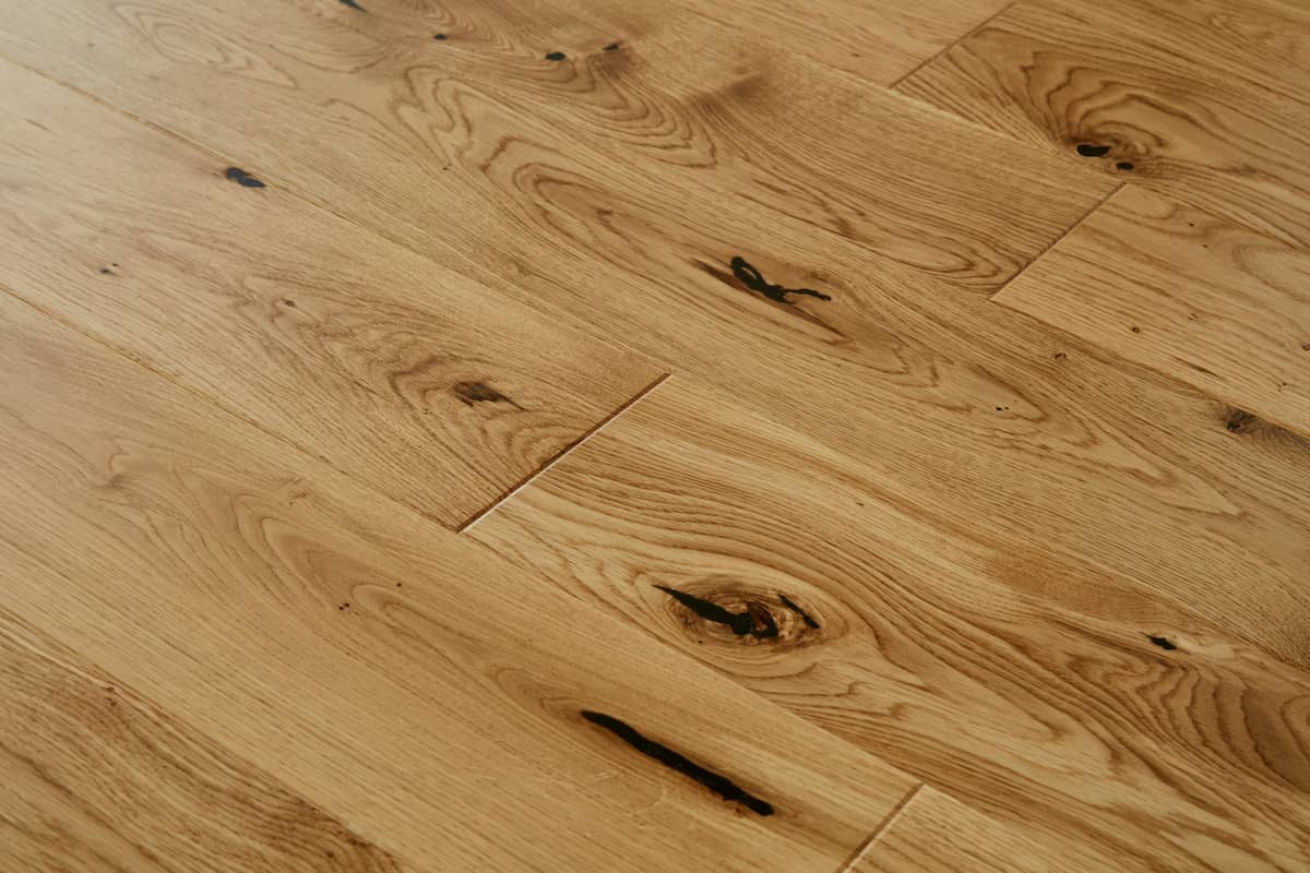 Home Choice Engineered European Rustic Oak 14mm x 130mm Natural Lacquered Long Board