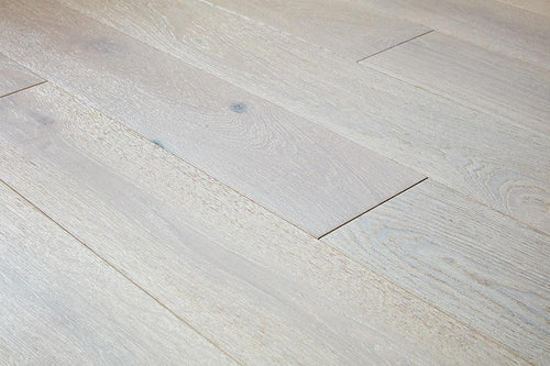 Galleria Professional Engineered European Rustic Oak Flooring 14mm x 190mm Winter Dawn Lacquered