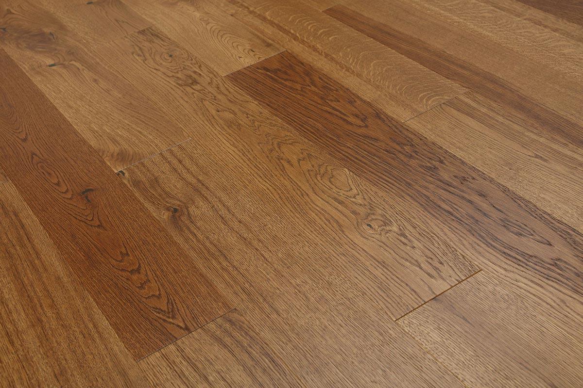 Home Choice Engineered European Nature Oak Flooring 14mm x 180mm Chestnut Brushed Matt Lacquered