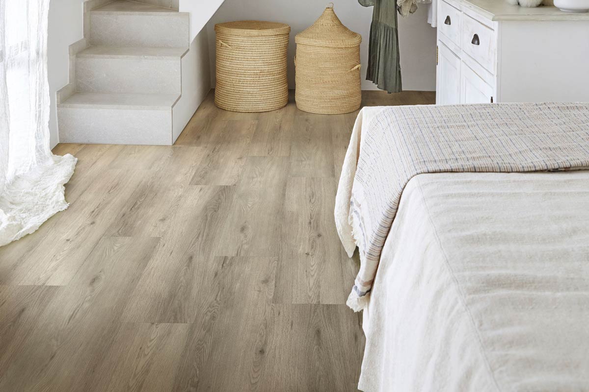 Kahrs Hacienda Perlino Click 5mm Luxury Vinyl Flooring Built-in Underlay LTCLW2411-228