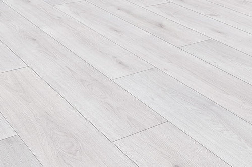 Series Woods 8mm Laminate Flooring White Oak