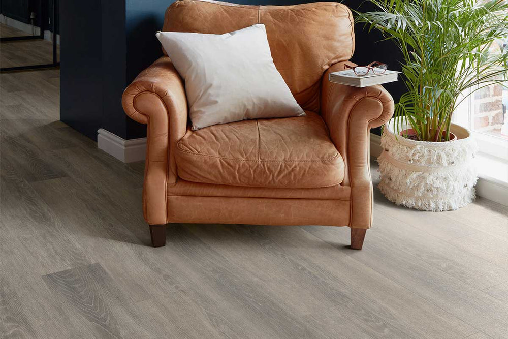 Polyflor Camaro RigidCore Bayswater Oak LVT 4148