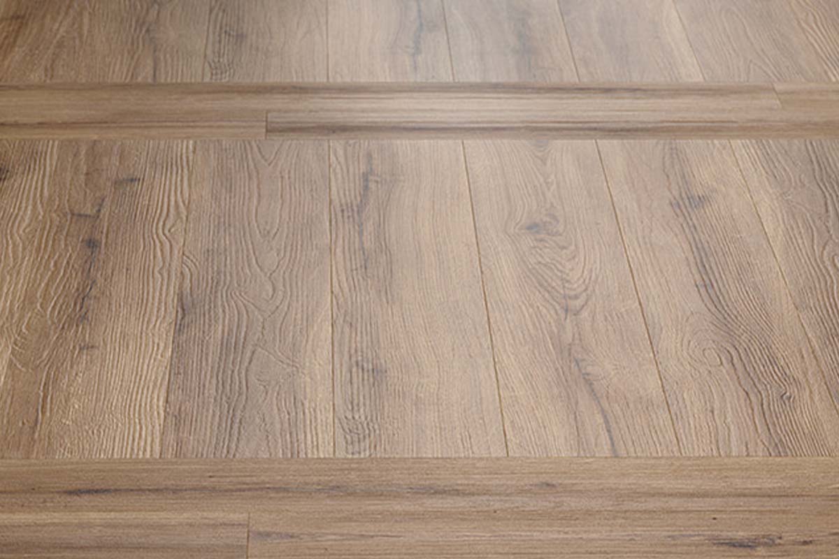 Polyflor Camaro Natural Oak Gluedown LVT