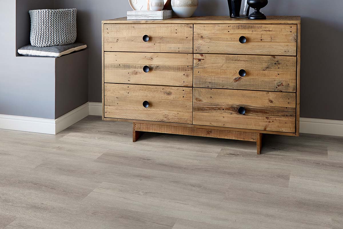 Polyflor Colonia PUR Winchester Oak Gluedown LVT