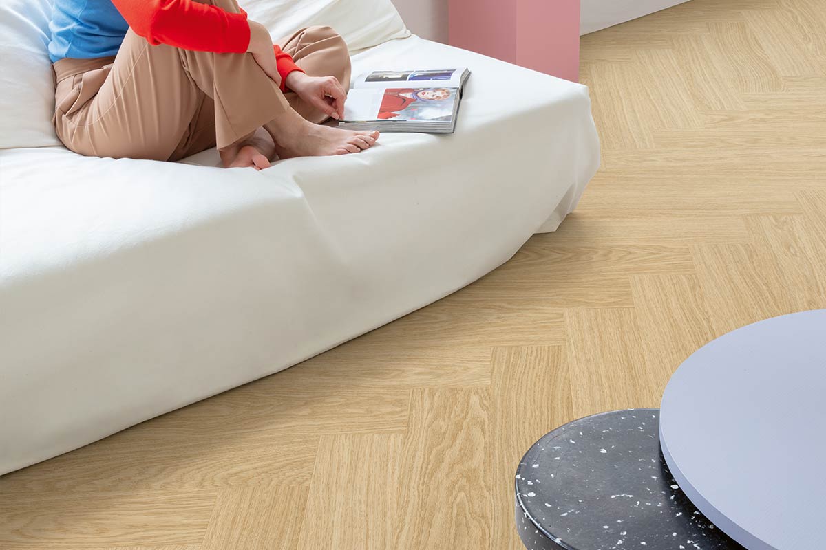 Quick-Step Ciro Pure Oak Blush Herringbone Click Vinyl Built-in Underlay AVHBU40359