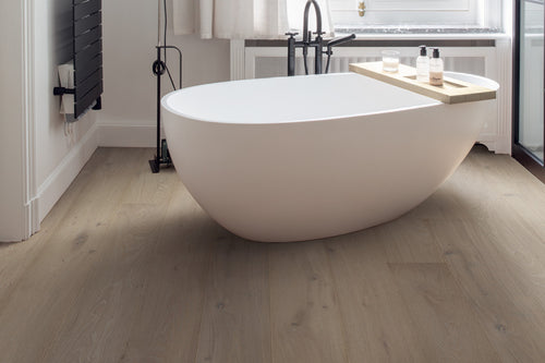 Quick-Step Cascada Light Storm Oak Extra Matt Waterproof Wood Flooring