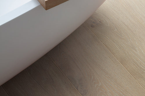 Quick-Step Cascada Light Storm Oak Extra Matt Waterproof Wood Flooring