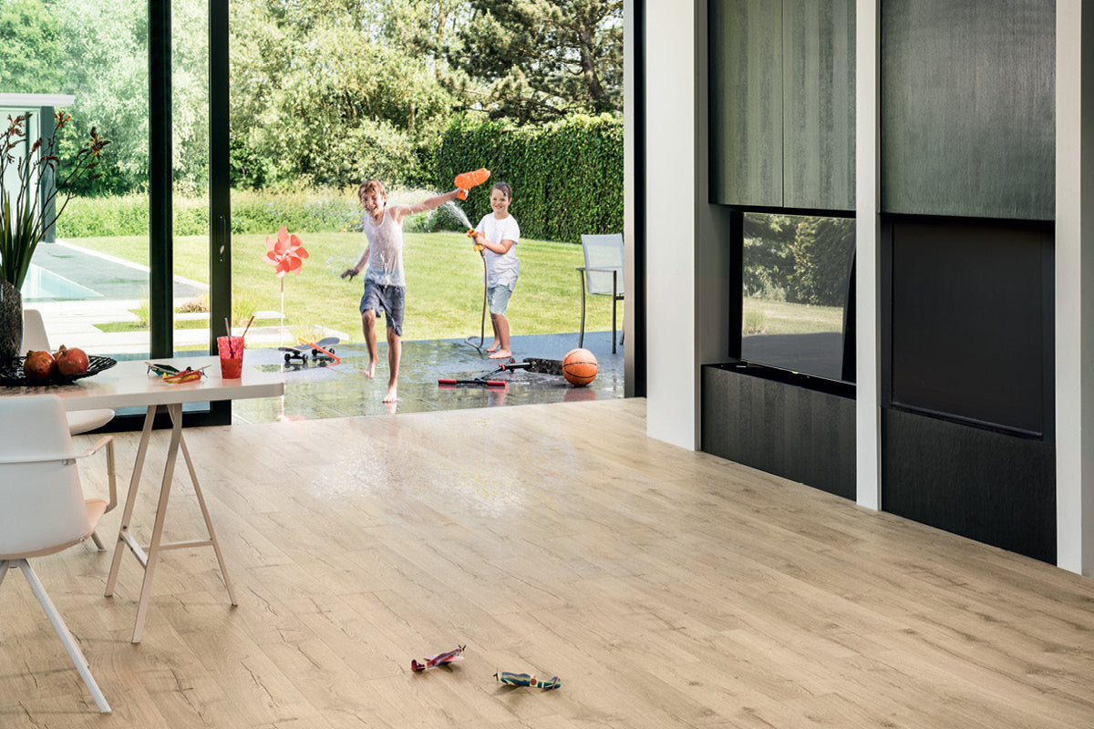 Quick-Step Impressive Ultra Classic Oak Beige Click Laminate
