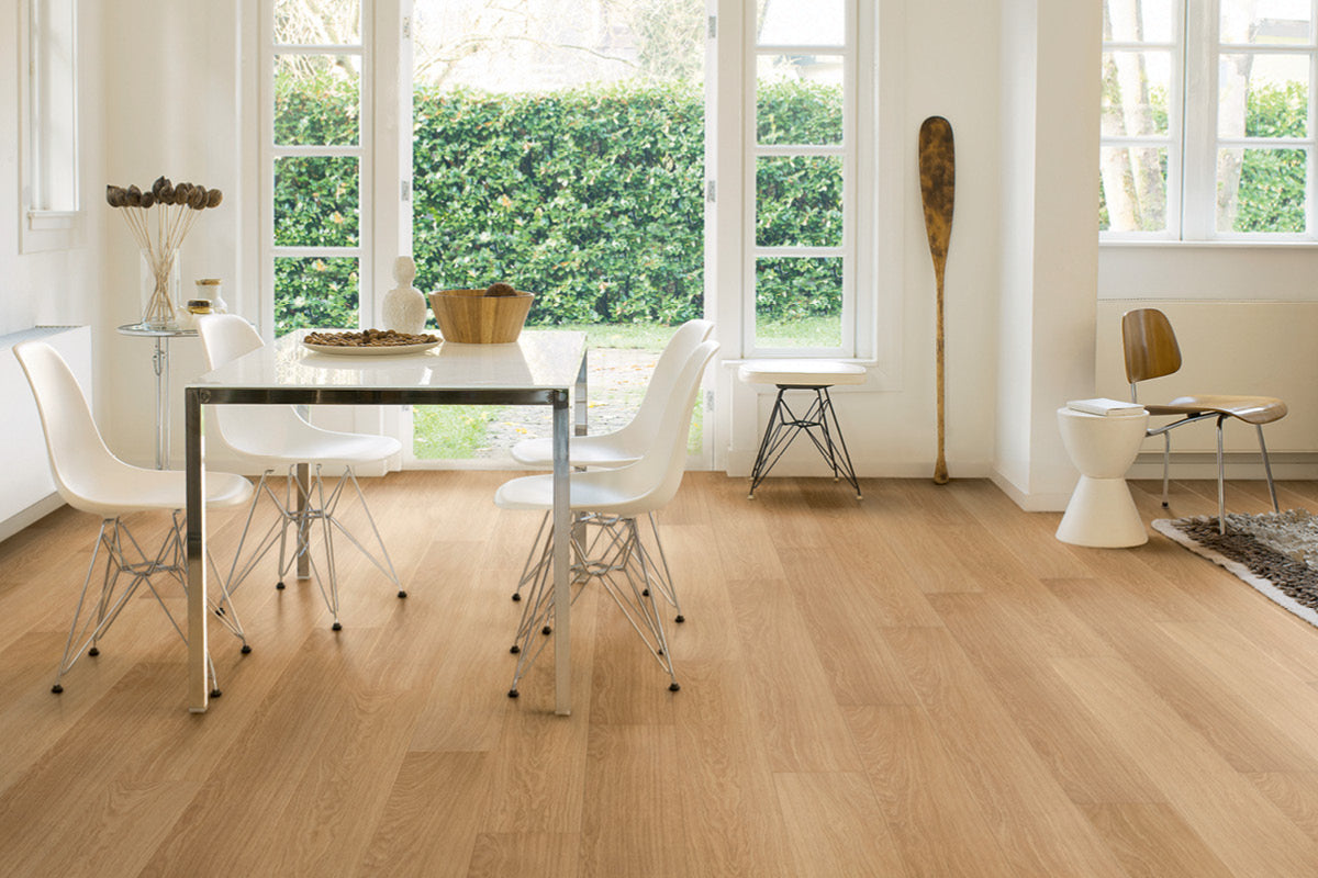Quick-Step Impressive Ultra Natural Varnished Oak Click Laminate