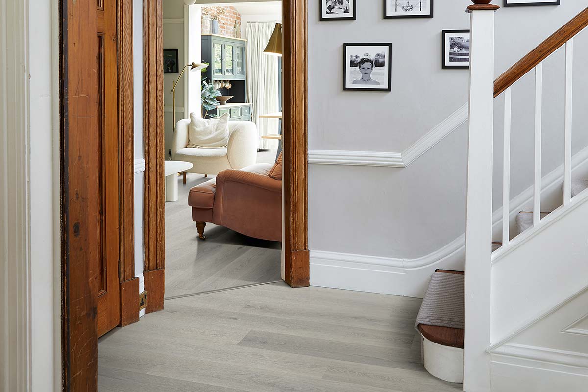 Polyflor Colonia PUR Riverview Oak Gluedown LVT