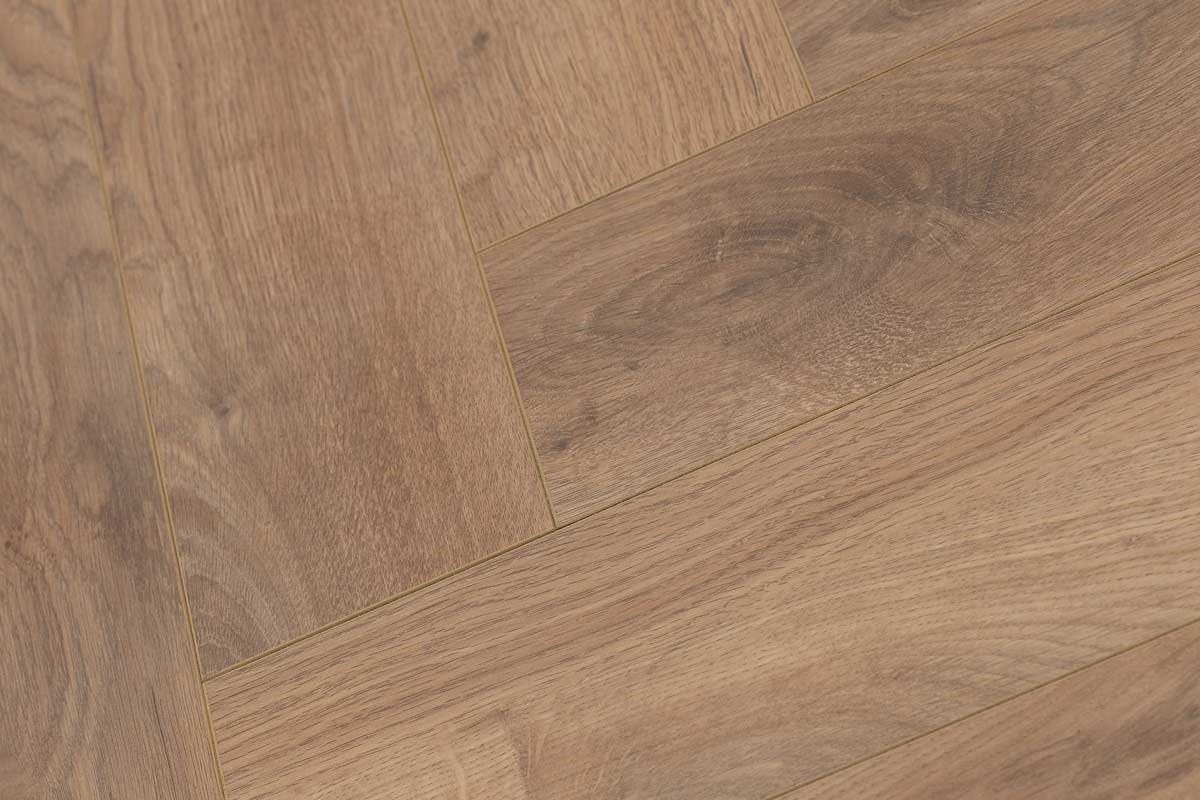 Series Woods 8mm Herringbone Laminate Flooring Golden Oak 8HB5947
