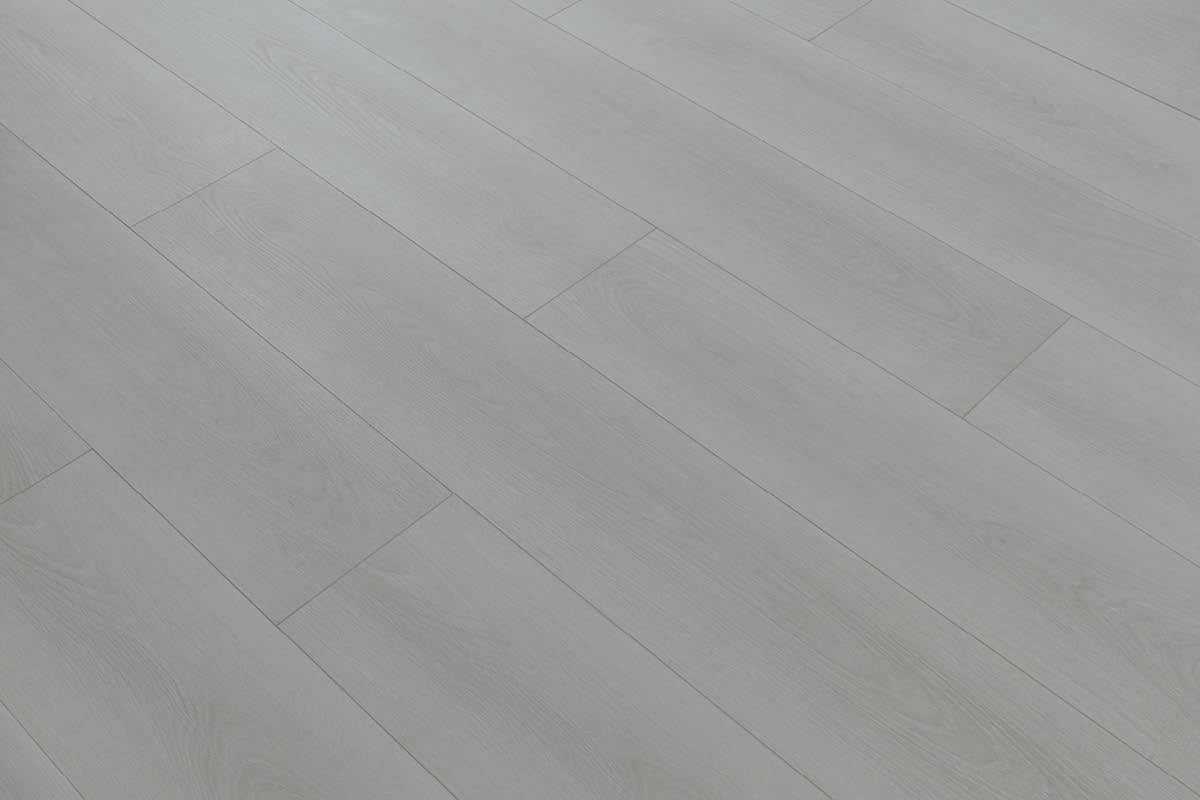 Series Woods 8mm Acoustic Laminate Arctic White Oak Built-in Underlay