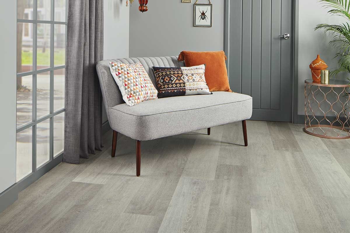 Karndean Van Gogh Shadow Oak Gluedown LVT