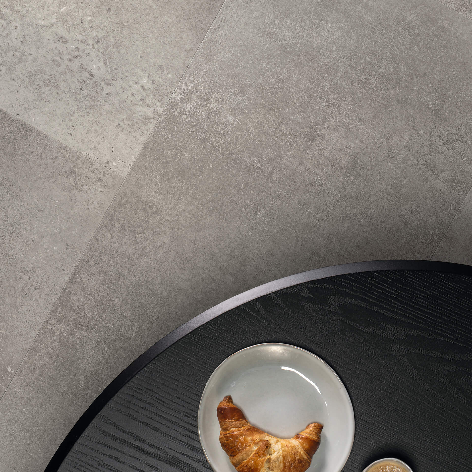 Quick-Step Oro Concrete Rock Click Luxury Vinyl Tile Built-in Underlay