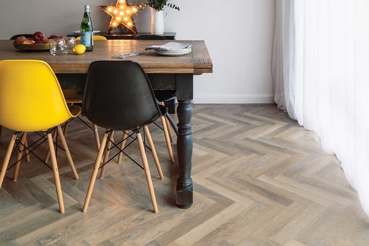 Karndean Knight Tile Lime Washed Oak Gluedown Herringbone