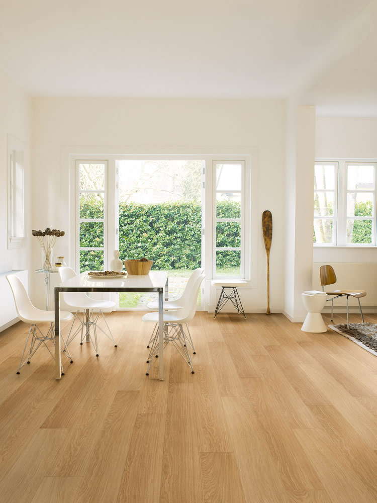 Quick-Step Impressive Natural Varnished Oak Click Laminate