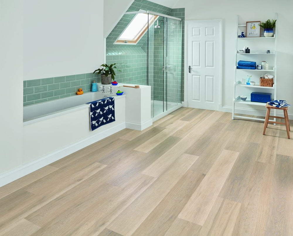 Karndean Van Gogh Texas White Ash Plank VGW8105