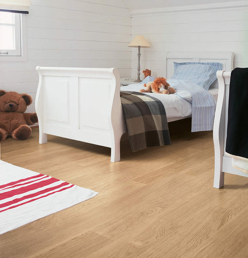 Quick-Step Eligna White Varnished Oak Beige Click Laminate